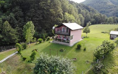 Kuća za odmor “Jela”